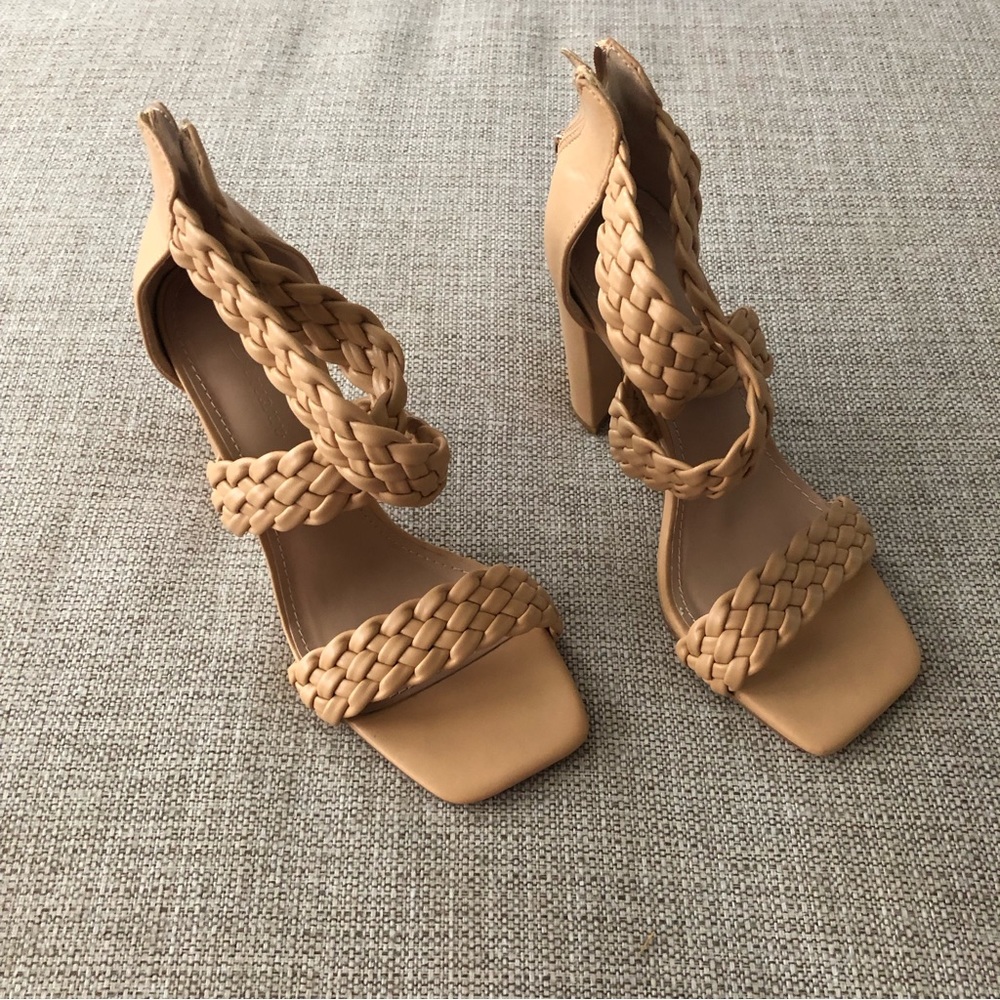 Ermonn Open Toe Braided Sandals Women’s Size 6 Beige New